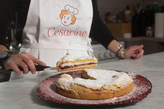 Como: Home Dining & Live Show Cooking with a Local by Cesarine - Lombardy wine and the final espresso