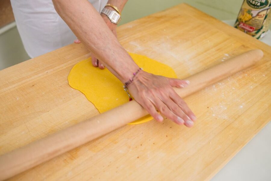Como: Homemade Pasta Workshop with a Local - Why a Home Kitchen Works Better Than a Restaurant Class