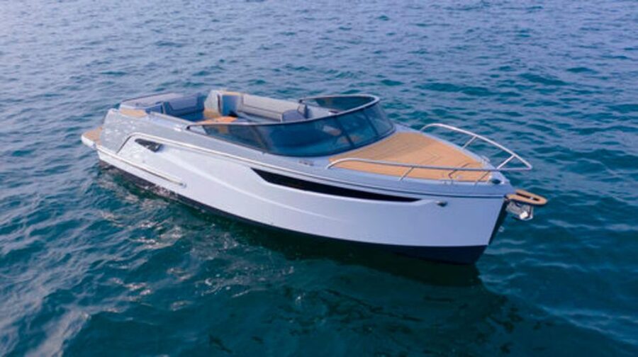 Como: Luxury Boat Tour on Lake Como - Villa Erba and Villa d’Este from the lake