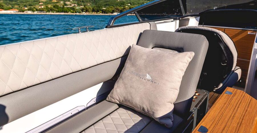 Como: Luxury Boat Tour on Lake Como - Meeting the boat at Como’s small public pier