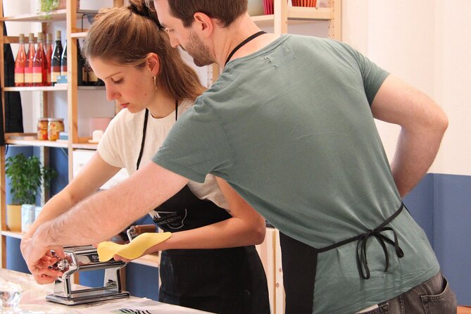 Cooking Class : Fresh pasta and TIRAMISÙ with Lake Garda wines - Who will enjoy this most