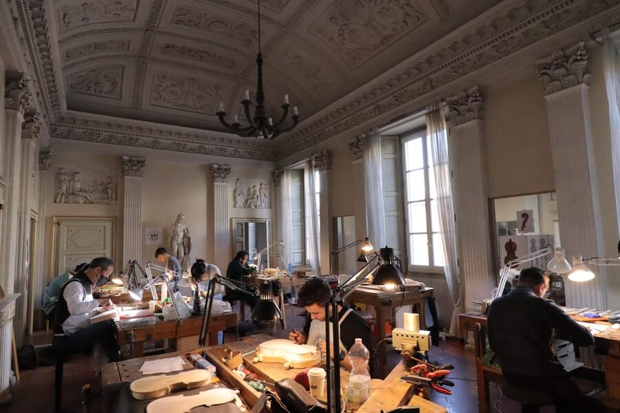 Cremona: Visit the Violinmaker School - The Secret of Strad - Why Cremona’s violin school is worth your time