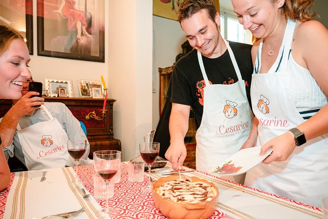 Dine & Enjoy a Cooking Demo at Local's Home in Lake Maggiore - Conversation is part of the meal