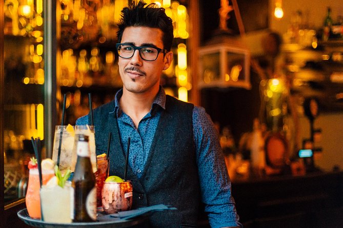 Drinks & Bites in Milan Private Tour - Starting at Colonne di San Lorenzo with prosecco