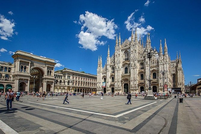 Duomo Cathedral Guided Tour - Timing the morning or afternoon departure