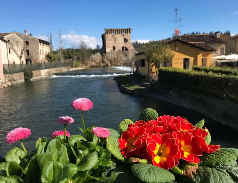 E-bike adventure among villages and medieval castles - From Verona to Villafranca Castle