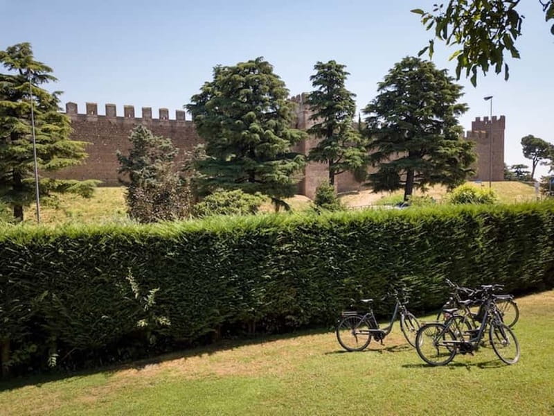 E-bike adventure among villages and medieval castles - Should you book the Villafranca and Borghetto e-bike tour?