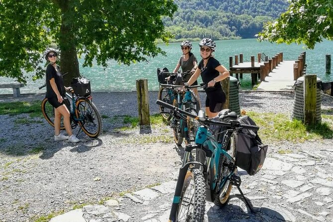 E-Bike Tour around Three Lakes and Idyllic Mountain Life - What the Cube Reaction e-bikes change
