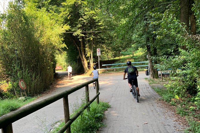 E-bike tour Bergamo - The guides shape the experience