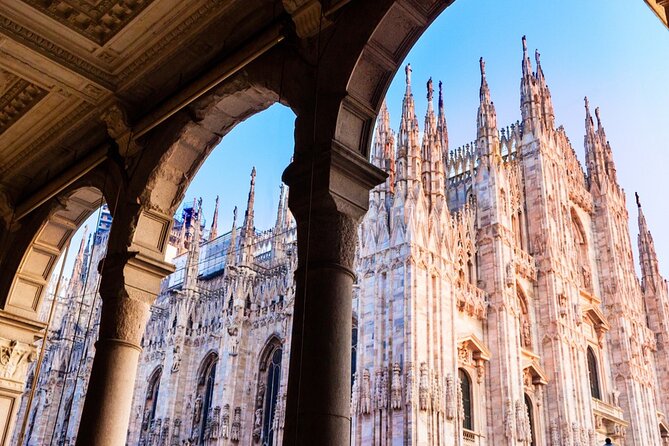 Elevated Ecstasy: Duomo Discovery & Rooftop Marvels! - What the one-hour schedule really means