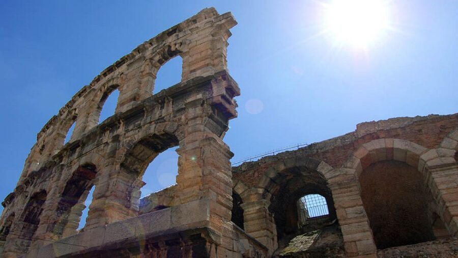 From Bergamo: Verona and Sirmione Full-Day Tour - Why Verona and Sirmione work well together