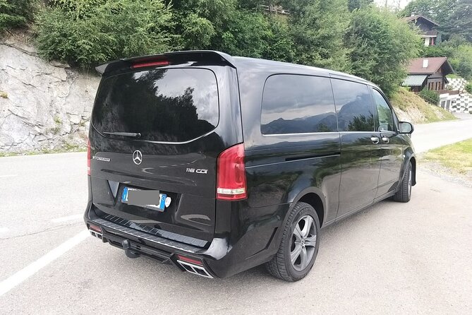 From Como to Milan hotels - Private Transfer - Communication Is the Main Comfort Feature