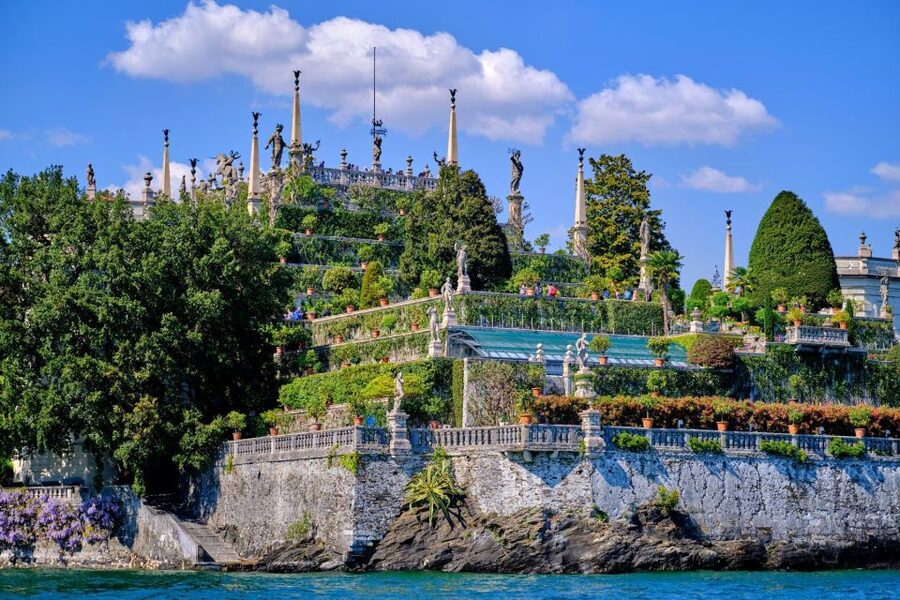 From Lake Maggiore: Private Boat Tour with Pickup/Drop-off - What the captain and commentary add