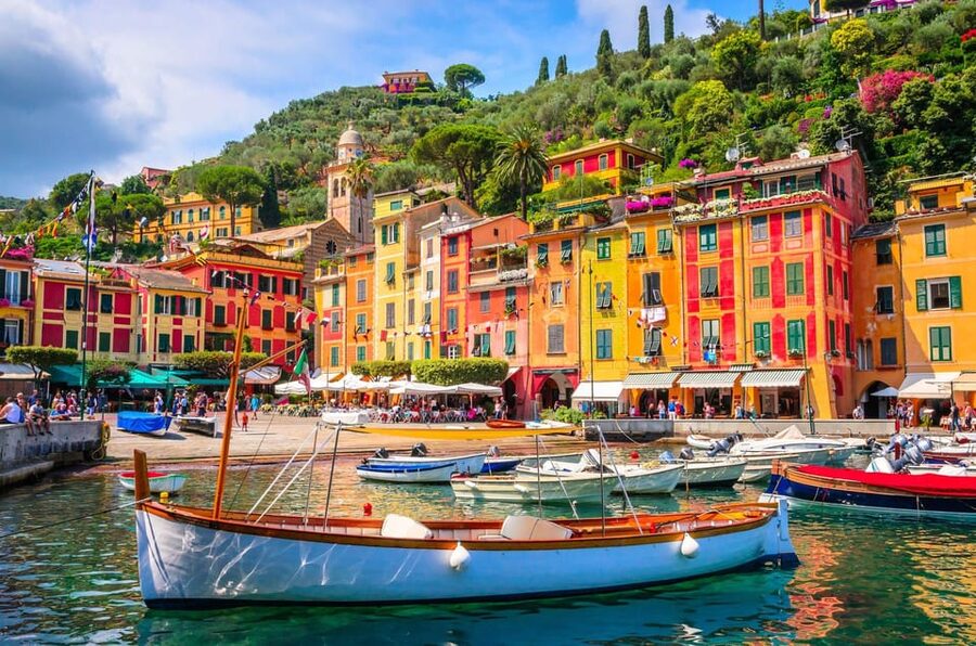 From Milan: Best of Genoa with Private Cruise to Portofino - Meeting at Milan Central Station