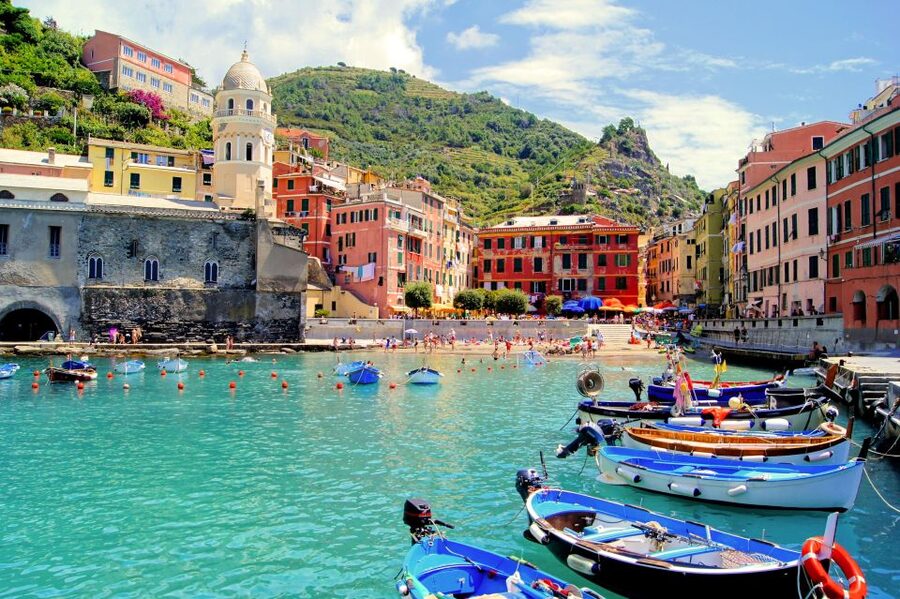 From Milan: Cinque Terre with Portovenere and Boat Cruise - Portovenere: two hours beside the water