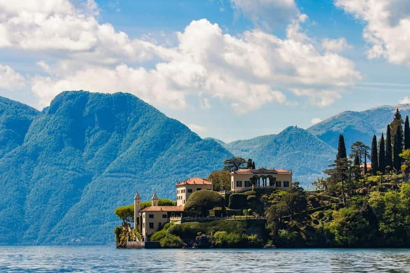 From Milan: Como, Tremezzo, & Bellagio Private Full-Day Tour - Como begins with a funicular view