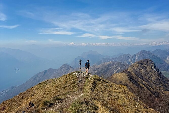 From Milan/Como/Varenna: Panoramic Hiking Tours near Lake Como - The Alps from a human scale