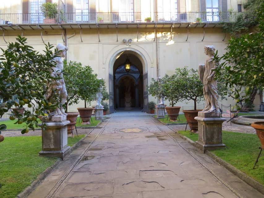 From Milan: Florence Walking Tour with Train Tickets - Orsanmichele and the Straw Market