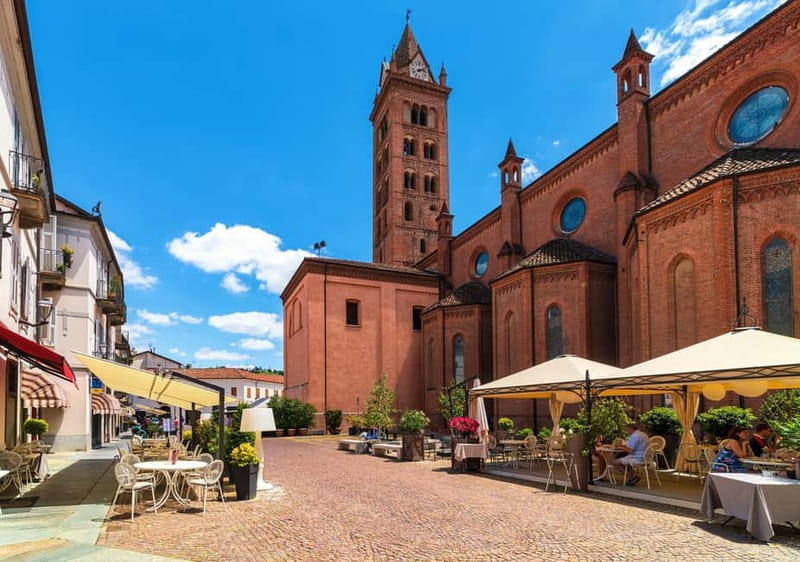 From Milan: Langhe Wine Region Day Trip with Barolo Tasting - The ride from Milan into Piedmont