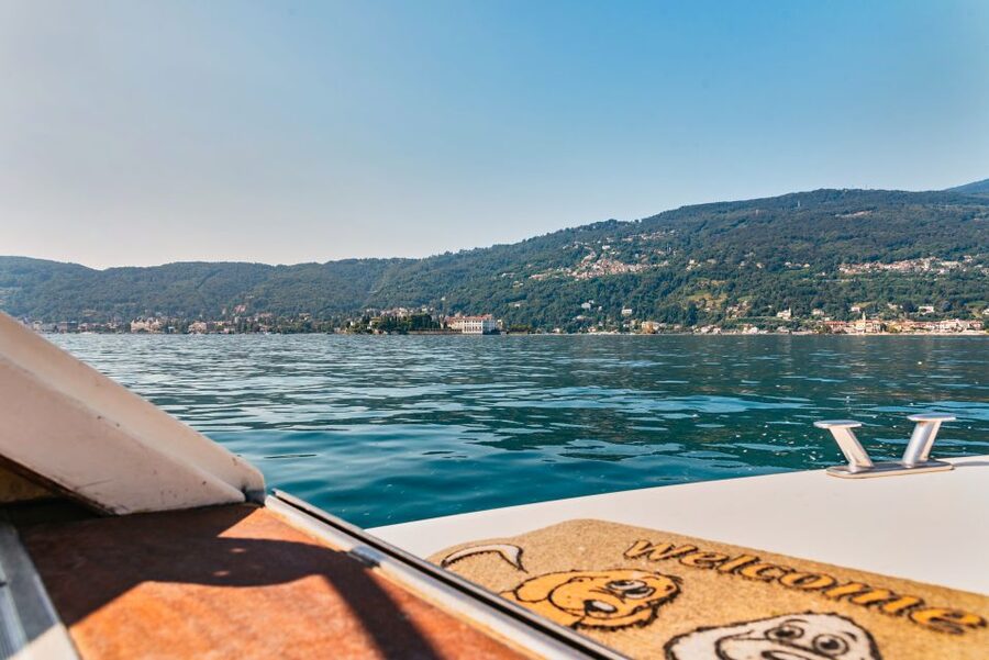 From Stresa: 2 Borromean Islands Hop-on Hop-off Boat Tour - How the hop-on hop-off schedule affects your day
