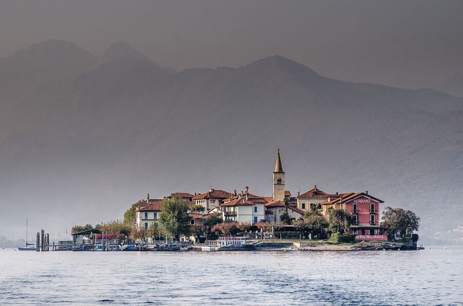 From Stresa: Isola Pescatori Hop-on Hop-off Boat Tour - Key points at a glance