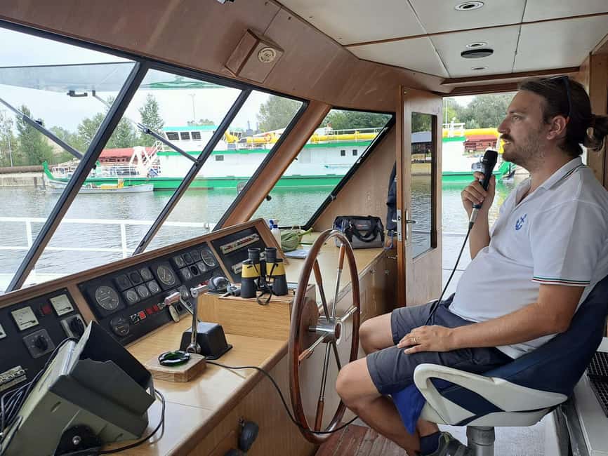 From the magic of the lakes to the ingenuity of Leonardo: sailing through waters and locks - What the Italian guide adds