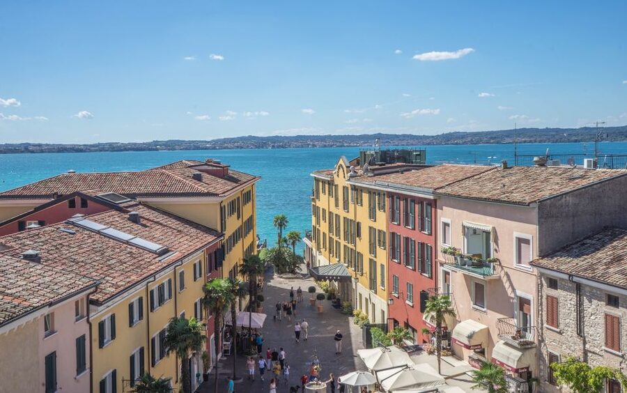 Full-Day Lake Garda Tour: Bus & Public Boat with Guide - Time at each stop: enough for a taste