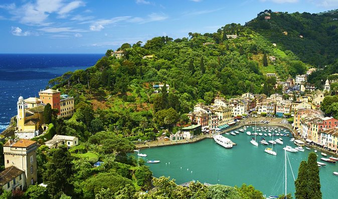 Genoa and Portofino Day Trip from Milan - Guides, drivers, and group management