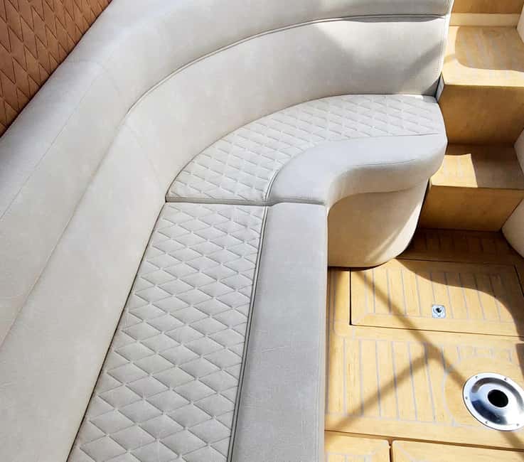 Grand Tour, on luxury speedboat at Lake Como - Varenna and Menaggio across the water