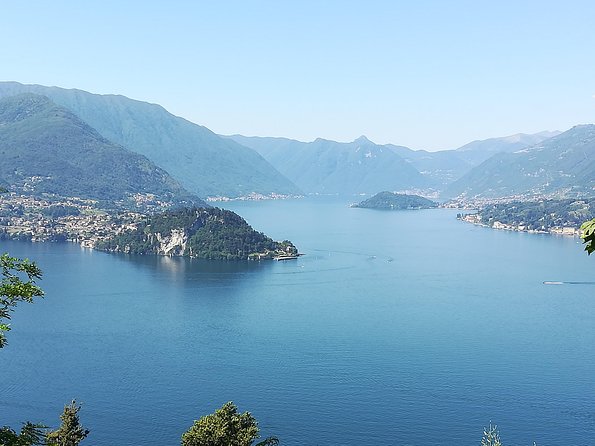 HIKING TOUR: VARENNA, Castle of VEZIO Villa MONASTERO, FIUMELATTE - Climbing Through Varenna to Castle of Vezio