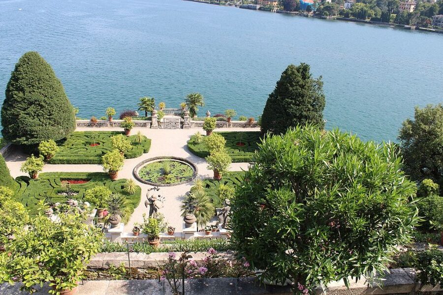 Isola dei Pescatori and Isola Bella Hop-on Hop-off Boat - Key points to know before you go