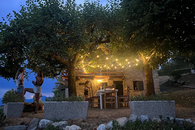 La 'Dolce Vita' Hike to Mountain House with Lake View Aperitivo - Who will enjoy this evening most