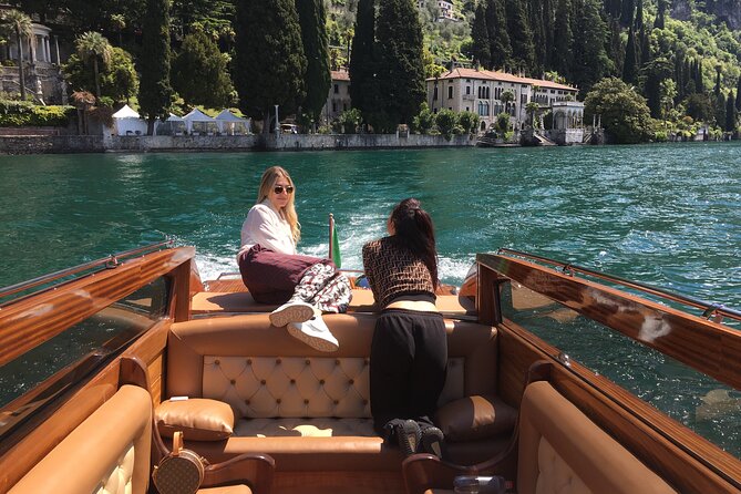 LA DOLCE VITA : Lake Como 1h Cruise + Villa Balbianello (Guided) - Arriving at Villa Balbianello by boat