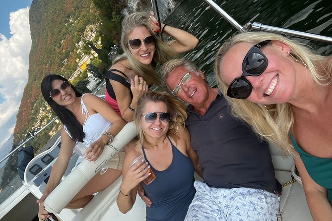 La Dolce Vita tour (2 H) Boat Eolo - Villa Olmo and the return toward Como