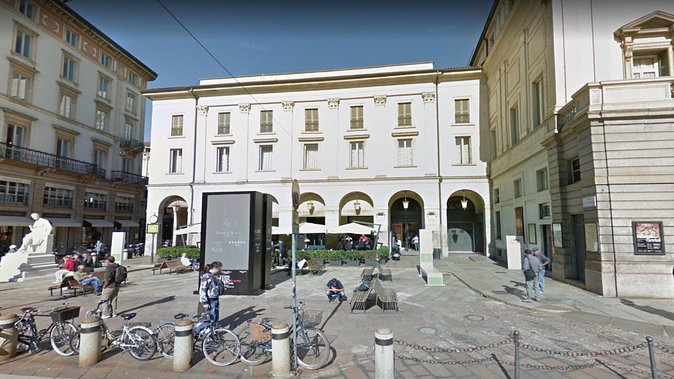 La Scala Theatre and Museum Tour in Milan With Private Guide - The guide can make or break the hour