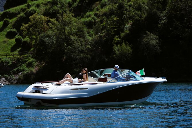 Lake Como: 2-Hour Luxury Speedboat Private Tour - Como and the southern shore