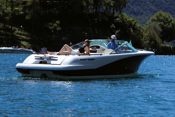 Lake Como: 3-Hour Luxury Speedboat Tour Como/Balbianello/Bellagio - Tremezzo and Bellagio: classic Lake Como scenery