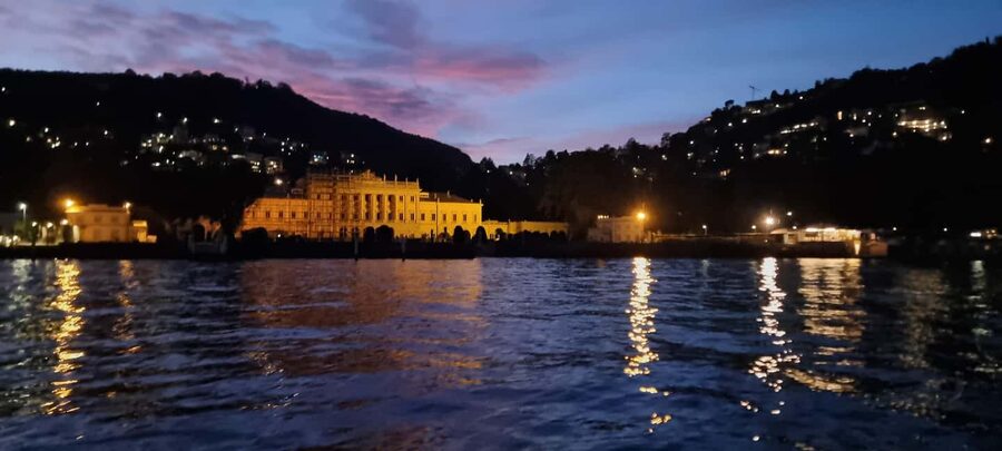 Lake Como: Aperitivo Cruise with Prosecco at Sunset - Why sunset is the right time for this Como cruise