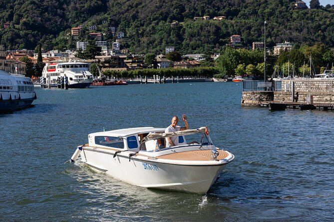 Lake Como Boat Tour: Scenic Cruise & Villas Highlights - Villa Olmo and Villa Dozzio: an elegant opening