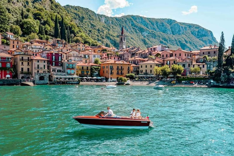 Lake Como: Classic Boat Private Tour - Choosing between 30 minutes, one hour, and two hours
