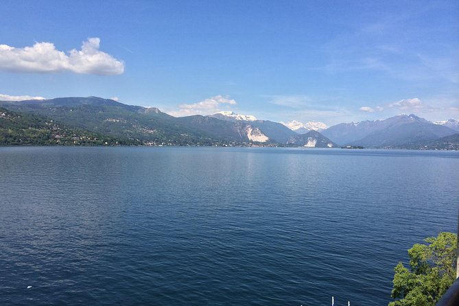 Lake Como Cruise from Milan - Semi Private tour - Arriving in Como through Piazza Vittoria
