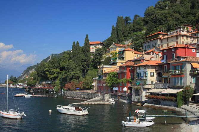 Lake Como cruise, St.Moritz and Bernina Red Train - The Bernina Red Train through the Alps