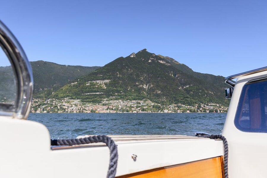 Lake Como: Exclusive Boat Tour - Returning past Torno and Blevio