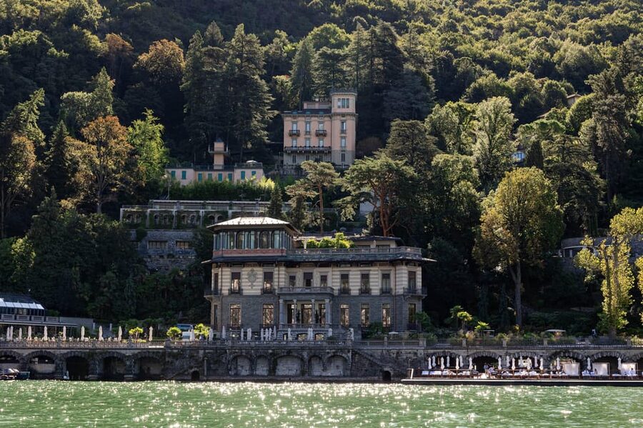Lake Como: Exclusive Boat Tour - What the captain adds to the ride