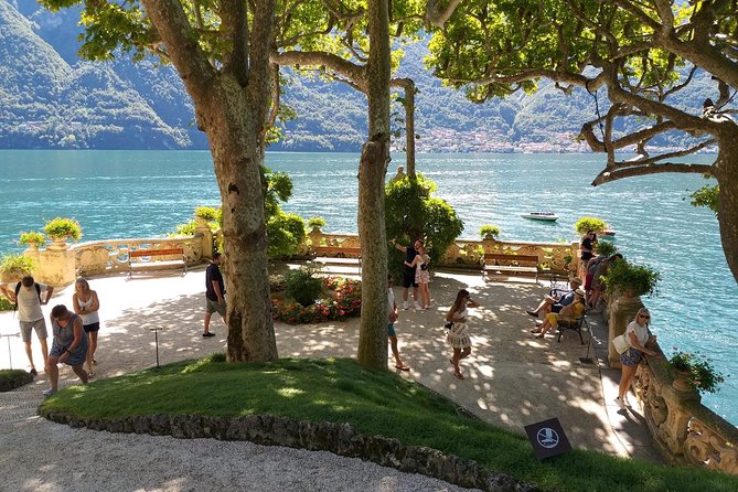Lake Como Highlights - Villa Balbianello & Bellagio exclusive full-day tour - A short walk through Lenno