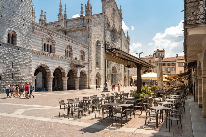 Lake Como & Milan in One Day: Milan's Duomo & Lake Como Boat Tour - The day begins above Milan’s Duomo