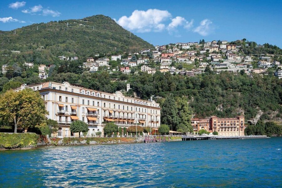 Lake Como Rent: 2-Hours Boat Rent Without License - Taking the wheel from Como