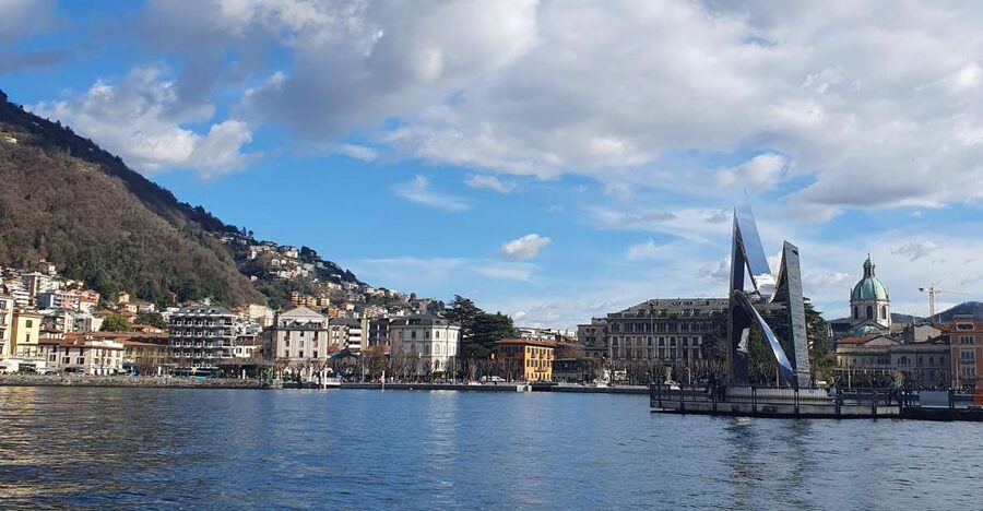 Lake Como Rent: 2-Hours Boat Rent Without License - The boat setup, comfort, and swimming option