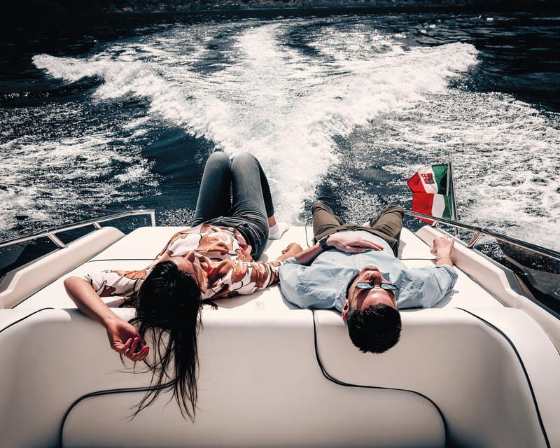 Lake Como: Scenic Private Boat Tour through the Best Villas - What the two-hour route adds