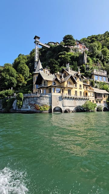 Lake Como: Shared Boat Tour with Prosecco Aperitif - Audio guide versus live skipper